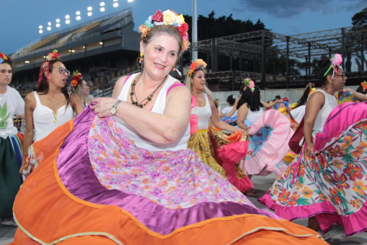 Com sol, canto forte e emoção, escolas do Acesso 1 e Acesso 2 brilham nos Ensaios Técnicos no Anhembi
